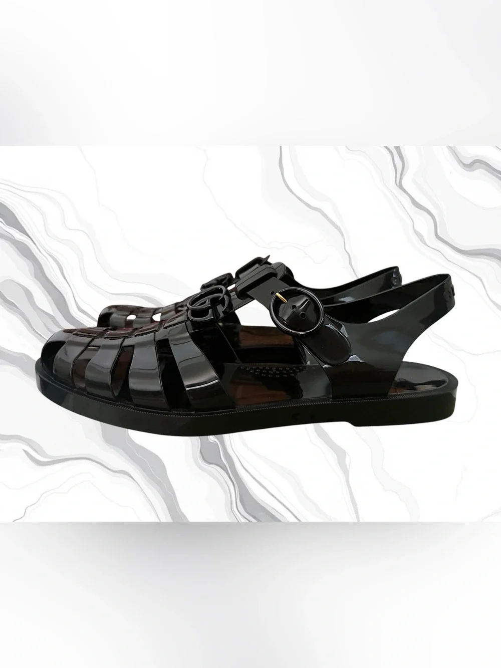 Gucci fisherman gg